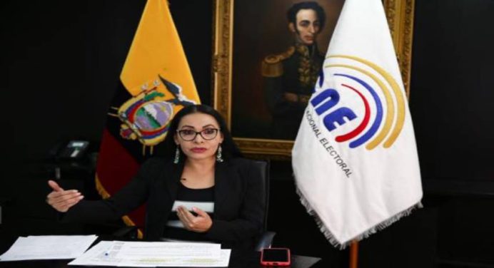 Arauz y Lasso pasaron a segunda vuelta presidencial de Ecuador