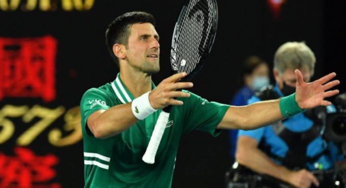 Novak Djokovic pasó a la final del Abierto de Australia