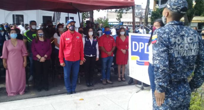 Más de 2 mil 400 profesionales egresaron de la Unes Monagas