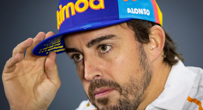 Fernando Alonso fue operado de fractura en la mandíbula