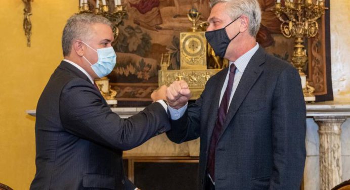 Colombia regularizará temporalmente situación de migrantes venezolanos