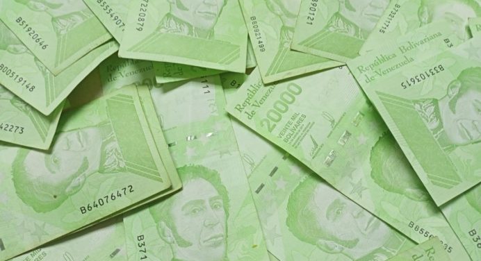 En el Mercado Nuevo no aceptan billetes de Bs. 20 mil