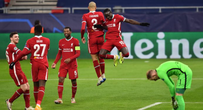 Liverpool avanzó a los cuartos de final de la Champions League