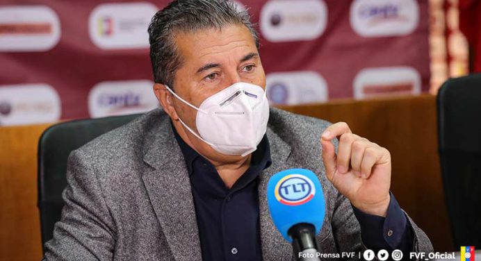José Peseiro: Espero que empiece la Liga FUTVE pronto