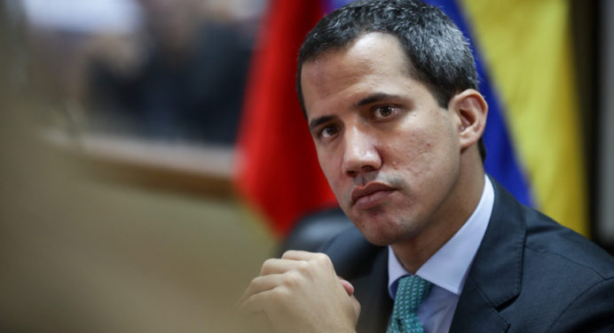 Hinterlaces: Juan Guaidó lidera el top de los dirigentes opositores menos populares