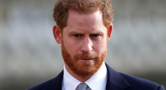 Príncipe Harry llegó a Reino Unido para funeral del duque de Edimburgo