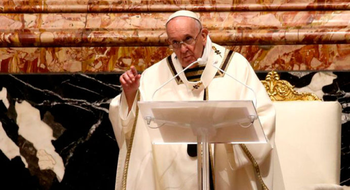 Papa Francisco insta que se superen los retrasos en la distribución de las vacunas