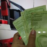 Billete más alto en su nominación en Venezuela sólo alcanza para dos pasajes en el transporte público