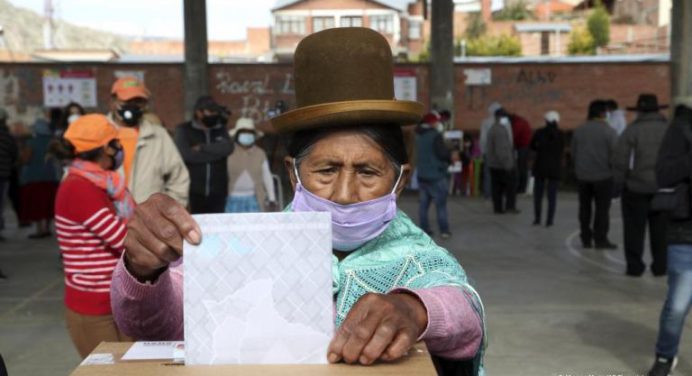 Bolivia cierra segunda ronda de elecciones subnacionales
