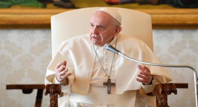 Papa Francisco pidió el cese de las tensiones en Ucrania