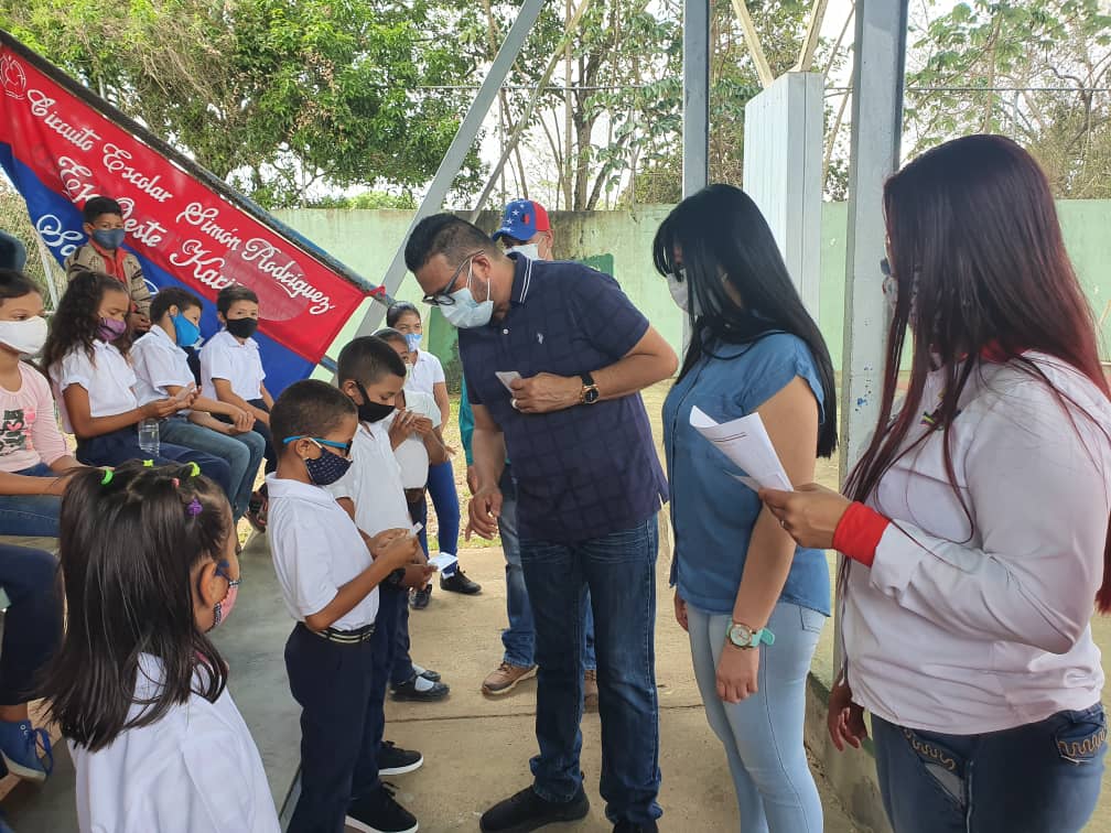 cedulación aniños de santa bárbara