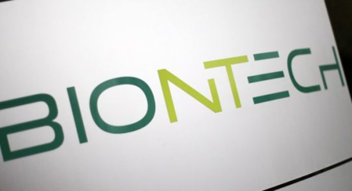 BioNTech estima que la pandemia podría durar hasta 2022