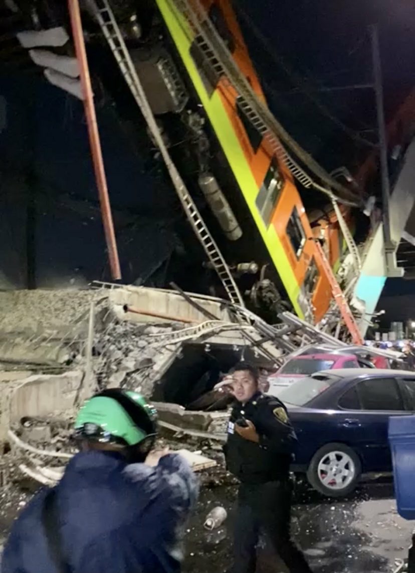desplome de puente en el metro de ciudad de mexico deja al menos 23 muertos