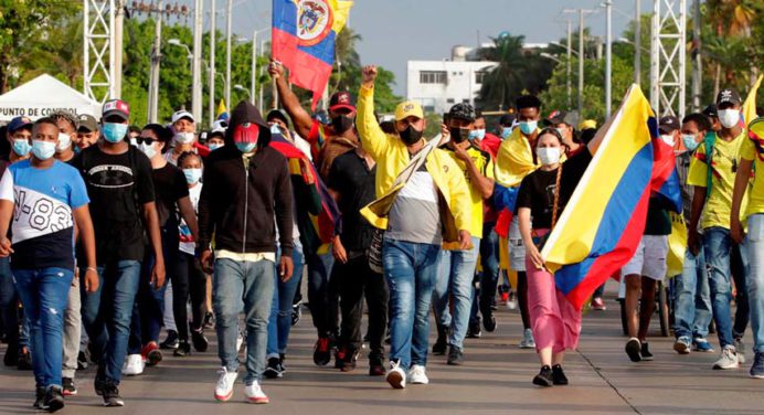 Se mantiene paro en Colombia porque no hubo acuerdo