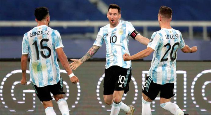 Argentina cierra con fiesta: Messi devora marcas y Uruguay va de menos a más