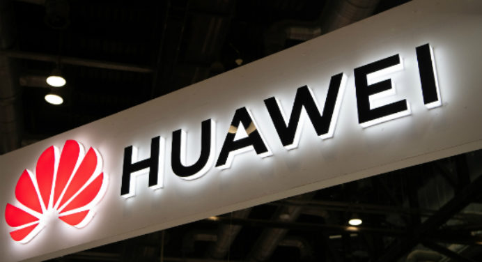 EEUU prohíbe inversiones con Huawei