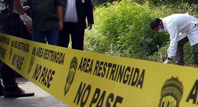 Encuentran dos cuerpos maniatados y baleados en Cedeño