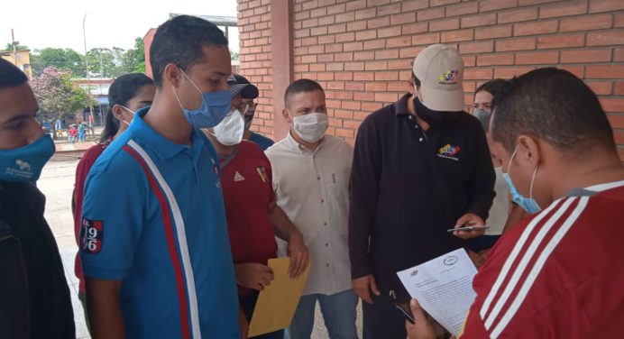 Juventud opositora pide aumentar la cantidad de máquinas para el RE en Monagas