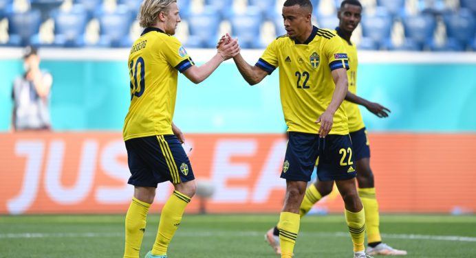 Suecia despacha a Eslovaquia 1-0 con un gol de penal en la Eurocopa