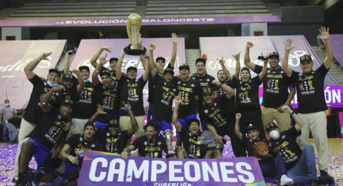 Trotamundos se tituló campeón de la Superliga de Baloncesto