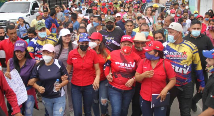 Acosta se une y trabaja por candidatura de Leudys González