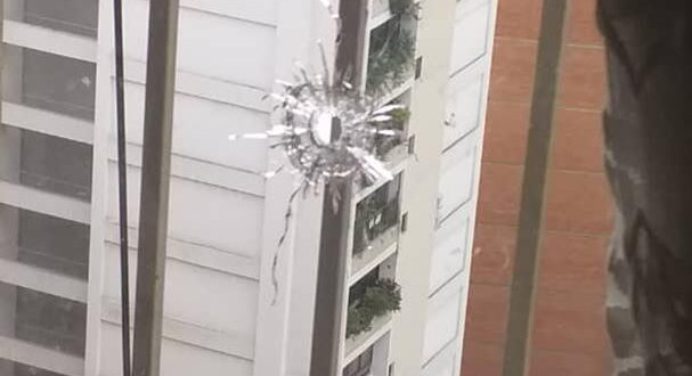 Dos mujeres heridas por disparos de bandas de la Cota 905 en Caracas
