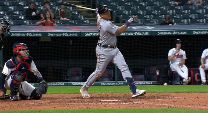 Miguel Cabrera pegó su jonrón 494 en las Mayores