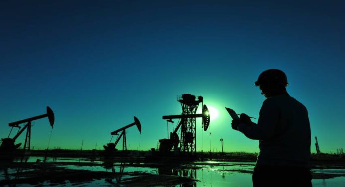 Opep acuerda aumento de producción para el resto de 2021