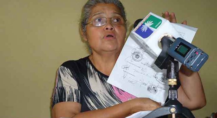 Pacientes con Covid-19 en el Humnt siguen comprando sus medicamentos e insumos