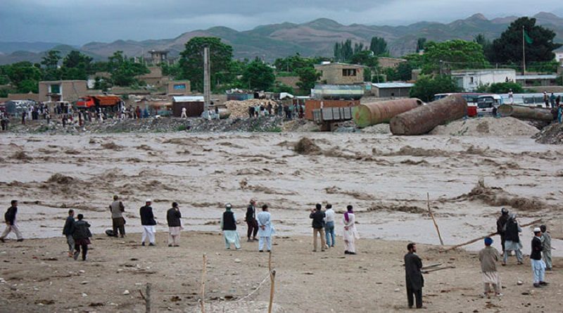 Unas 40 personas murieron y otras 150 están desaparecidas tras inundaciones en Afganistán por repentinas lluvias en la provincia de Nuristán, en el noreste del país, anunciaron las autoridades locales este jueves.