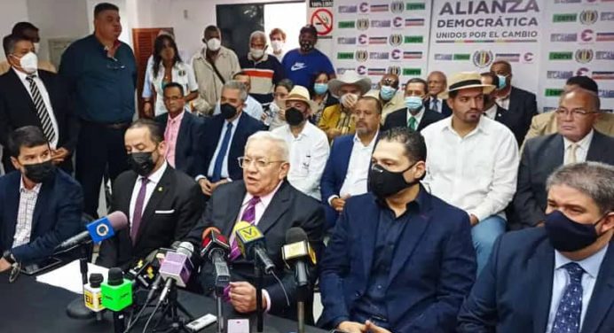 Alianza Democrática oficializó candidatura a la gobernación de Monagas de Johel Orta
