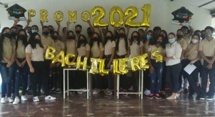 El Furrial tiene 99 nuevos bachilleres