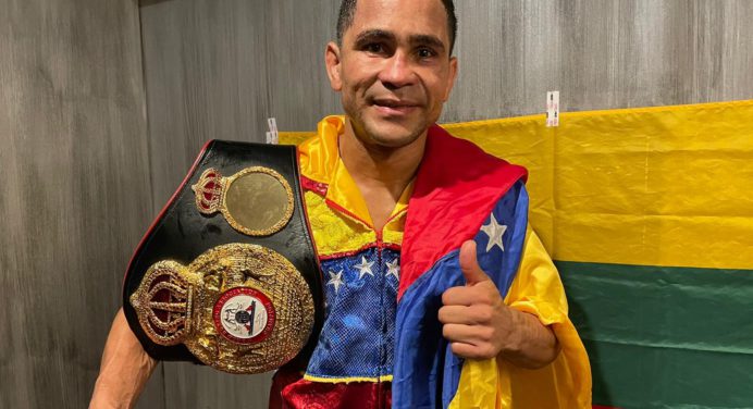 Gabriel Maestre es el nuevo campeón mundial interino en peso welter de la AMB