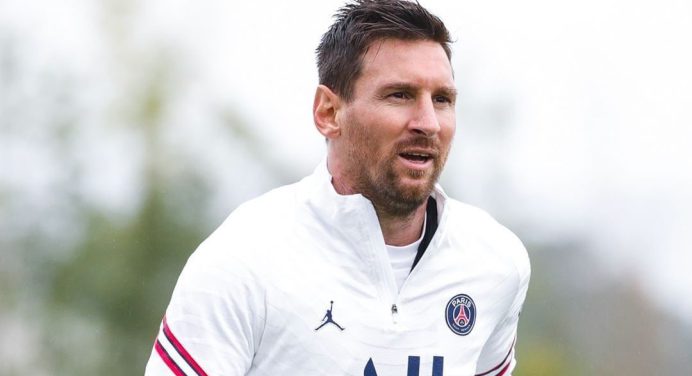 Messi debutará con el PSG el 29 de agosto