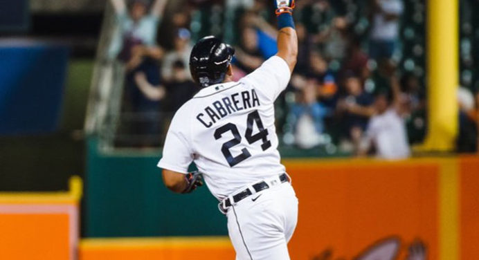 Miguel Cabrera conectó su jonrón 498 de por vida en las Grandes Ligas