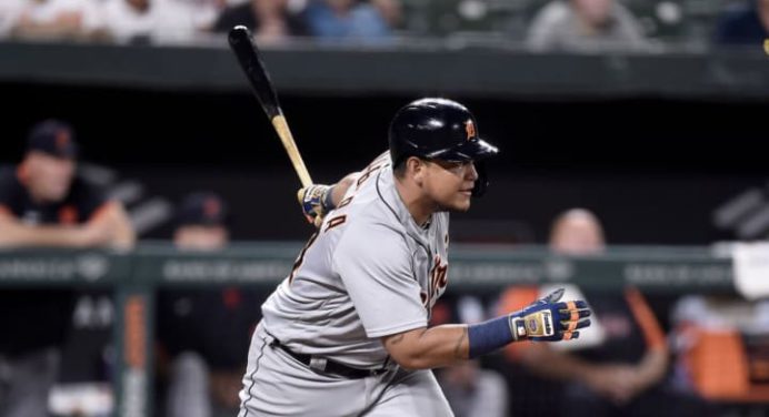 Miguel Cabrera va por el jonrón 500 en su casa