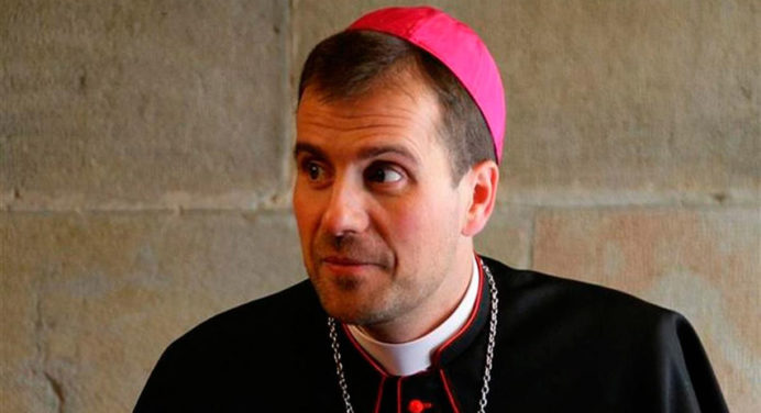 Papa Francisco aceptó renuncia del obispo español Xavier Novell