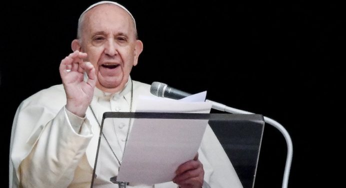 Papa Francisco insta a Latinoamérica a vacunarse contra el Covid-19