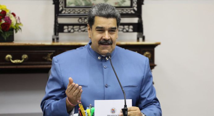 Presidente Maduro instó a preparar el regreso a clases con nuevo formato