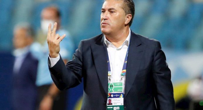 ¡Renunció! José Peseiro no continuará como DT de la Vinotinto
