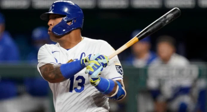 Salvador Pérez llegó a 30 jonrones en esta temporada