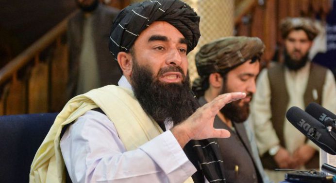 Talibanes esperan formar su Gobierno antes de la retirada de las tropas