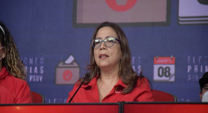 Tania Díaz: Centros estarán abiertos hasta que vote el último elector