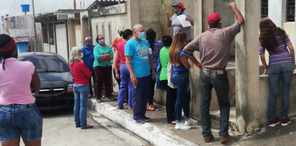 Vecinos de Las Vírgenes denuncian irregularidades en la entrega del Clap