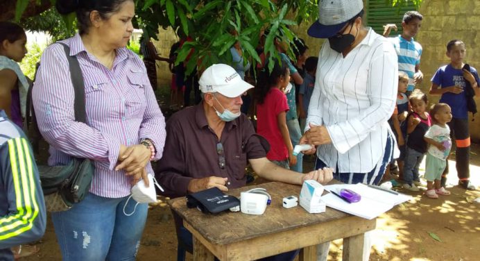 Alianza Democrática se movilizó con arepazo y operativo de salud