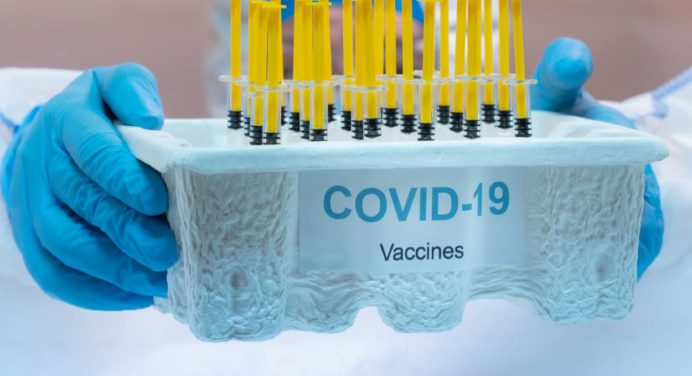 Antes de fin de año China donará 100 millones de vacunas anticovid a países pobres