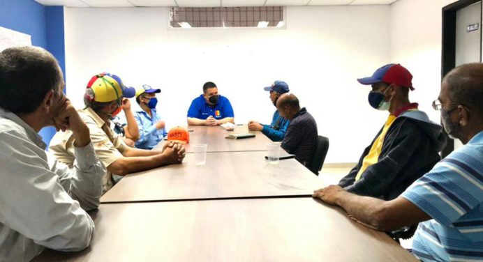 Aristimuño recibe respaldo de 10 organizaciones políticas