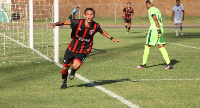 Atlético La Cruz se encuentra en el tercer lugar del grupo oriental