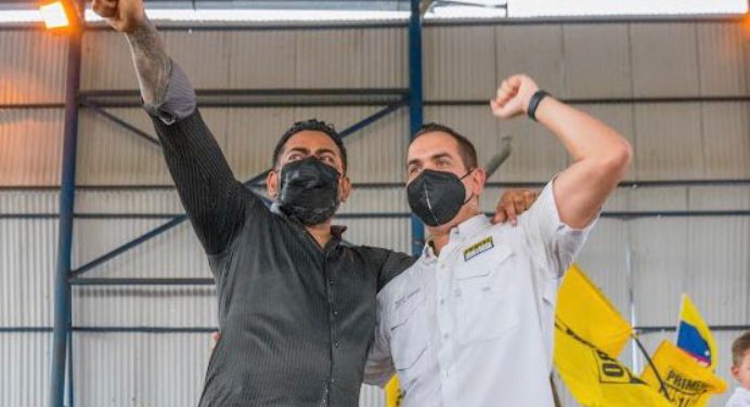Deivi López de PJ electo candidato de la MUD a la alcaldía de Santa Bárbara