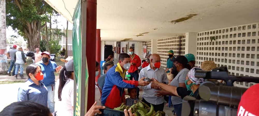 Feria Cayapa Campesina benefició a más de mil familias en Maturín